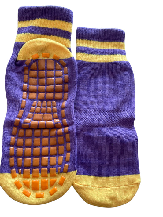 Purple non slip breathable sporty ankle socks