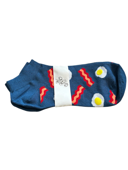 Men’s funky egg and bacon trainer socks 9-11size