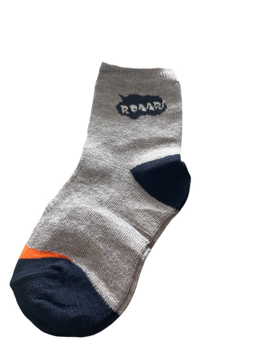 Boys dinosaur socks 3-5 years